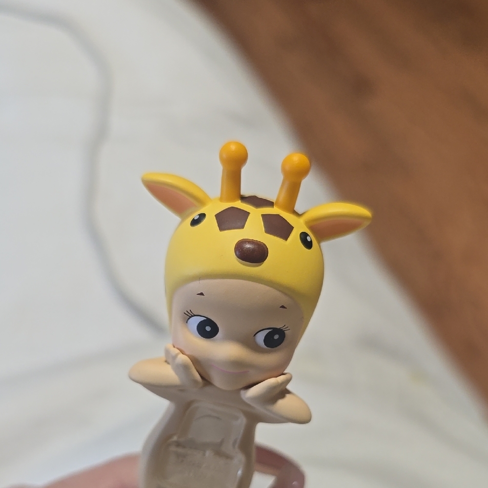 Sonny Angel Aninal Hippers Giraffe 100% Authentic - Picture 4 of 11